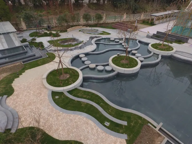 Bemyndigelse af infrastrukturudvikling: Quangong Machinery Co., Ltd.s udstyr til murstensfremstilling øger effektiv produktion af grønne byggematerialer